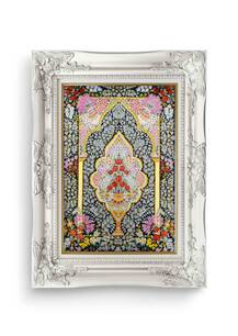 تابلو فرش فرش دستباف قم طرح گلدانی مشکی 2586 .